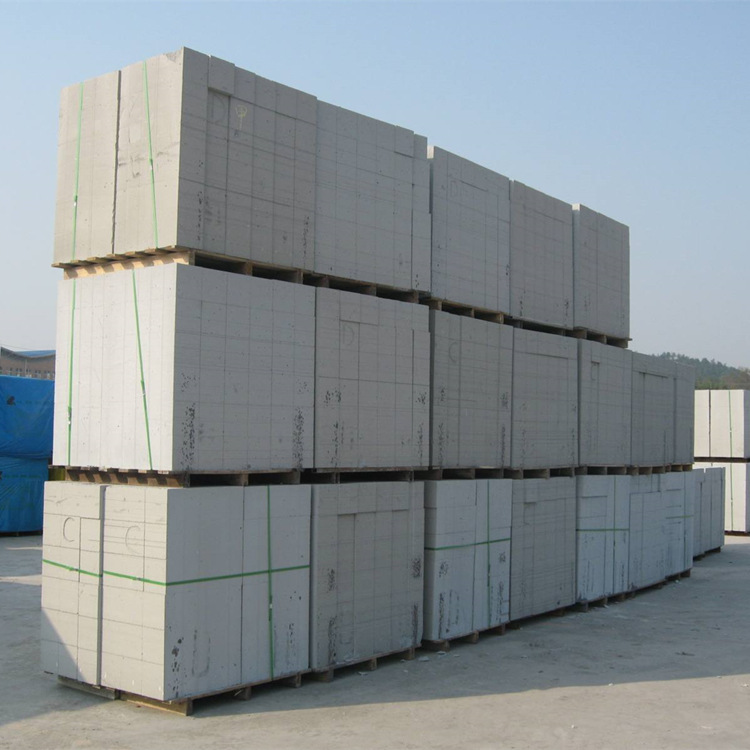 济阳宁波台州金华厂家：加气砼砌块墙与粘土砖墙造价比照分析
